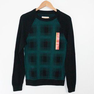 ✨3/$25✨NWT Mossimo Supply Co. Black/Green Sweater - S